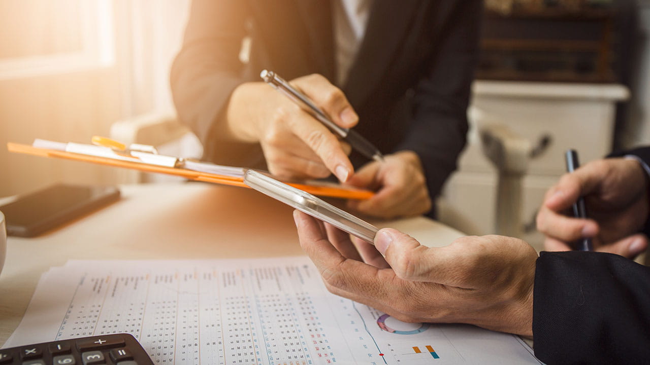 Cautionnement bancaire: couvrir ses activités en Suisse – BCBE